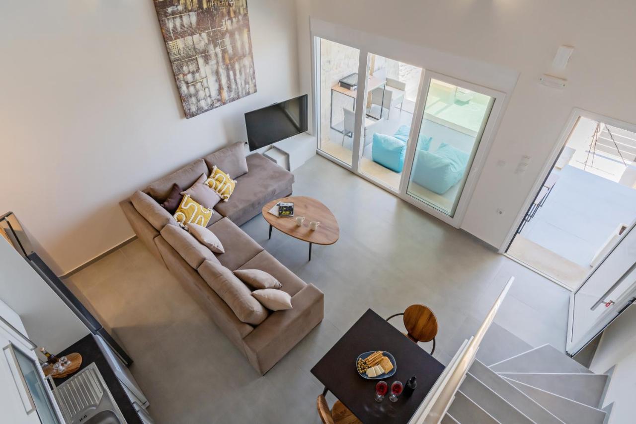 Philip Seafront Suite! Panormos  Екстер'єр фото